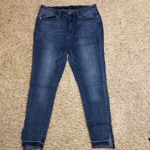 Judy Blue Dark Wash Skinny Jeans